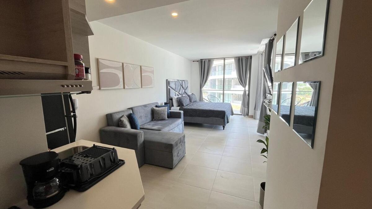 Apartamento Morros C21 Con Vista Al Mar *